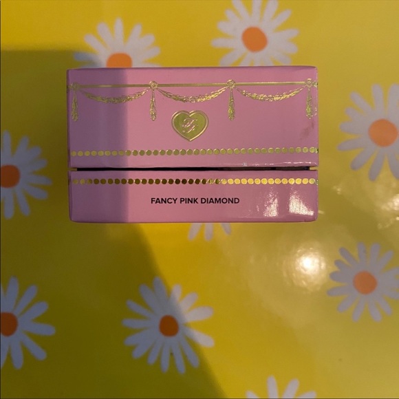 Too Faced highlighter - Picture 3 of 4